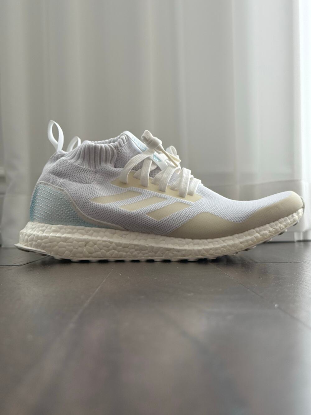 Parley x Adidas UltraBoost Mid "White / Ice Blue" (DB3255) - Size 9 US